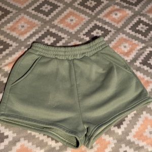 Size:XS. Color:green.